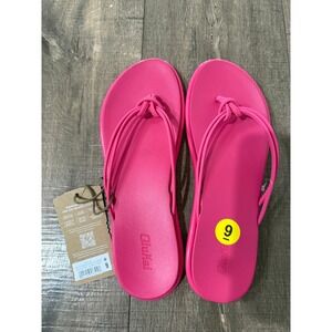 NWT OluKai Aka‎ Pink Plumeria Women's Flip Flops Sandals Size 9 New with Tags